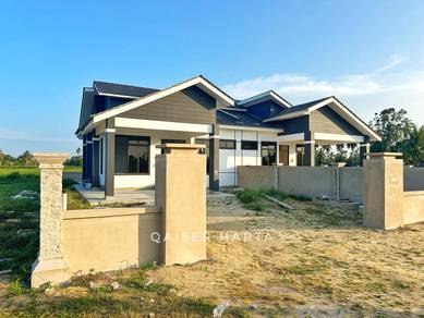 Semi-Detached House in Tawang,KTN
