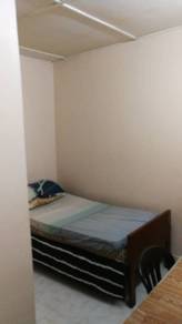 Room in Petaling Jaya, SGR