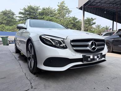 Mercedes Benz E250 250 AVANTGARDE (CKD) in Skudai, JHR
