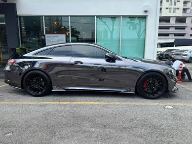 Mercedes Benz E200 200 EQ-BOOST AMG in Gombak, KUL