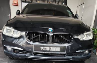 BMW F30 318i model 