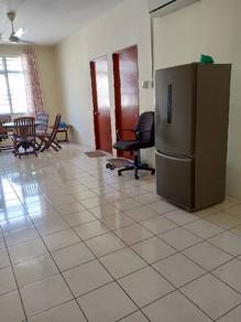 Apartment For Rent in Angkasa Apartment