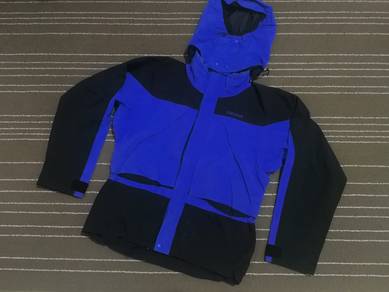 Marmot GORE TEX 3 PLY  M