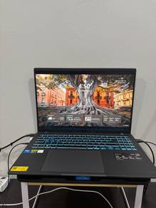 gaming and kerja