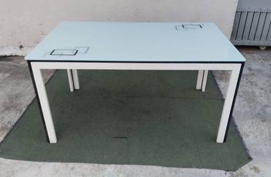 YD75E Meja Makan Kaca 5' Glass Top Dining Table