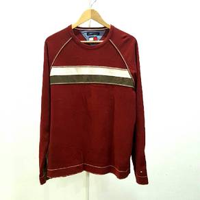 Tommy Hilfiger Long Sleeve maroon tee