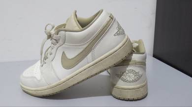Woman Air Jordan 1 Low Nike