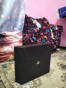 PS4 Pro 1TB 