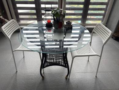 Tempered Glass Round Table for Sale (excl chairs)