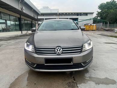 Volkswagen Passat TSI (CKD) in Plentong, JHR