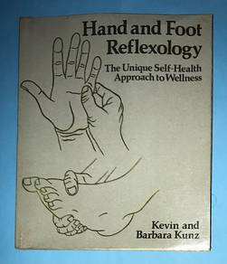 HAND AND FOOT REFLEXOLOGY BOOK Buku