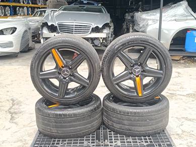 Mercedes Benz W211 W209 CLK AMG 18” Staggered Rim