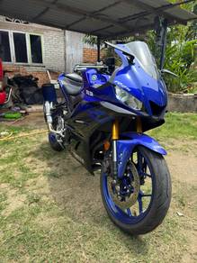 Yamaha R25