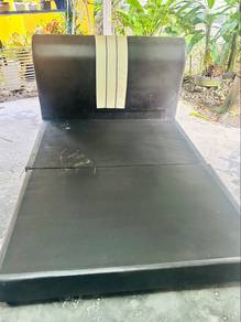 Katil Queen Bed (2nd Hand)