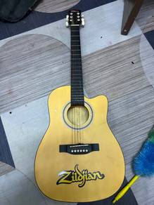 Acoustic Guitar Zildjian (Cutaway)