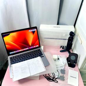 MacBook Air M1 97% Battery | full set free gifts