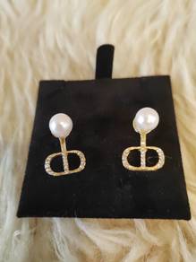 Christian Dior Pearl Earrings 