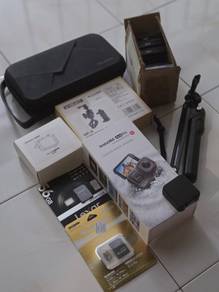 Insta360 Ace Pro Bundle