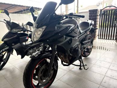 Yamaha XJ6 Diversion