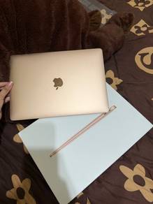 macbook air M1 13 inch