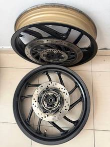 Dominar 400 d400 Modenas
