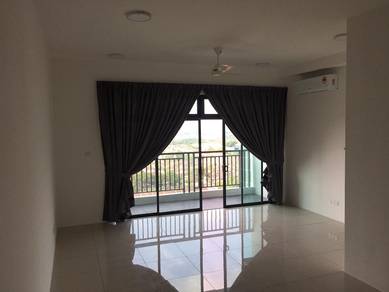 Apartment For Sale in 8scape Residences @ Sutera