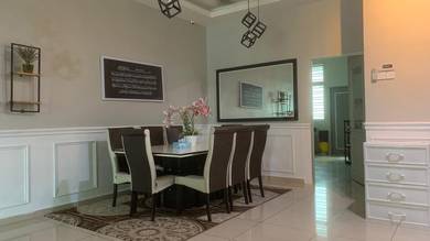 Meja Makan 8 Seater