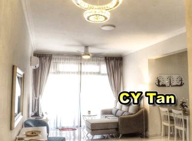 Condominium For Rent in Noble Villa