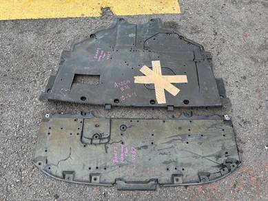 No 10-3-1 Mazda 3 Axela BM 2014 Engine Cover Jpn