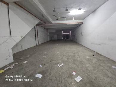 Warehouse / Factory For Rent in Ampang,SGR
