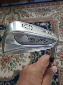 Rare Mizuno Grand Monarch Super Irons