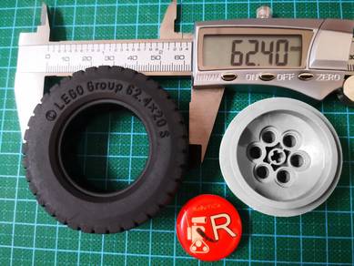 LEGO Tire (62.4mm Diameter x 20mm Thickness/Width)