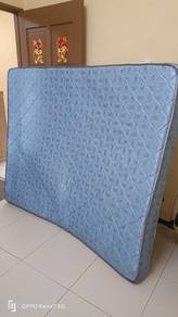 Queen Size Mattress – Blue