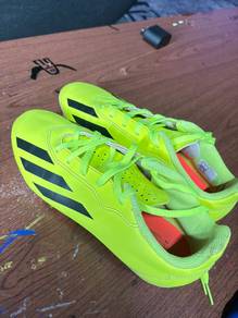 kasut bola crazyfast