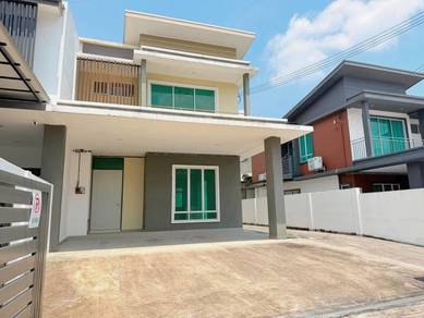 Semi-Detached House For Sale in Ipoh,PRK