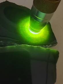 Giok Jadeite Jed Burma "Icy Yellow-Green" Tergilas