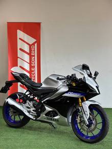 Yamaha R15