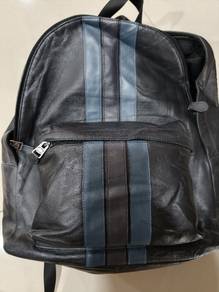 coach bagpack 