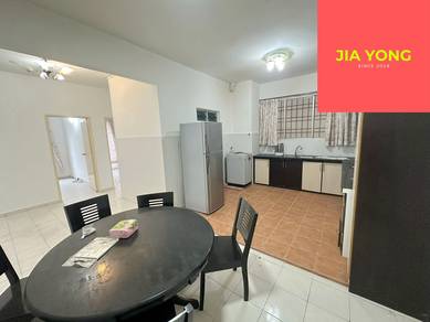 Condominium For Sale in Putra Place