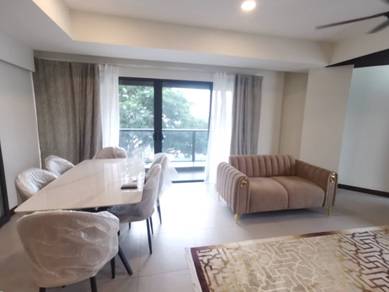 Apartment For Rent in The Atrium