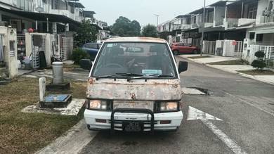 Nissan Vannet 