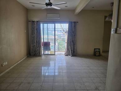 Apartment For Sale in Selesa i-Resort Apartment (Pangsapuri Damai Mewah B)