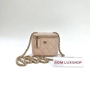 Preloved Chanel Light Pink Caviar Mini Vanity Case