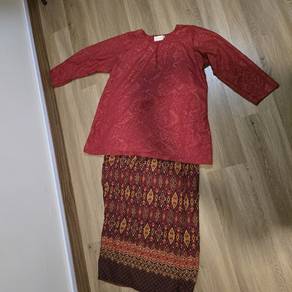 modern kurung set