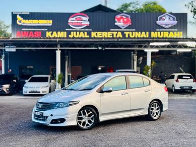 Honda City E in Senai, JHR