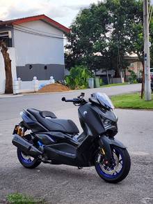 Yamaha XMAX