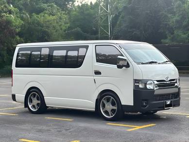 Toyota Hiace PANEL VAN in Kota Kinabalu, SBH