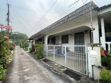 1-storey Terraced House For Sale in Salak Selatan,KUL