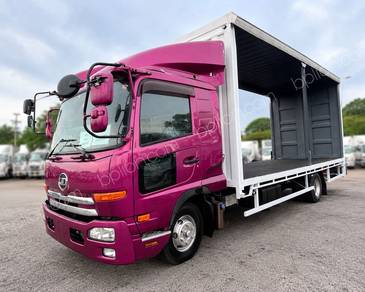 Rebuild Nissan MK38 Curtain Sider Lorry (6 Tyres)