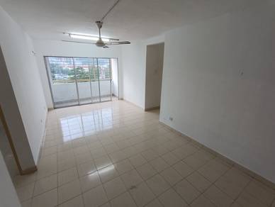 Condominium For Rent in Magna Ville Condominium